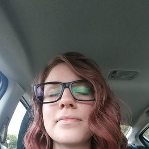 Meet your Posher, Ayla